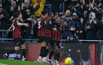 "Bournemouth, Everton'ı Deplasmanda Yendi: Futbolseverler Süprizle Karşılaştı!"
