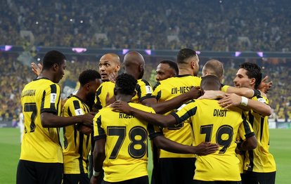 "En-Nesyri'nin Parlayan Performansı, Al-Ittihad'ı AFC Şampiyona Taşıyor!"