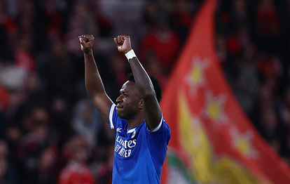 "Şampiyonlar Ligi'nde Heyecan Dorukta: Real Madrid, Benfica Karşısında Zaferini İlan Ediyor!"